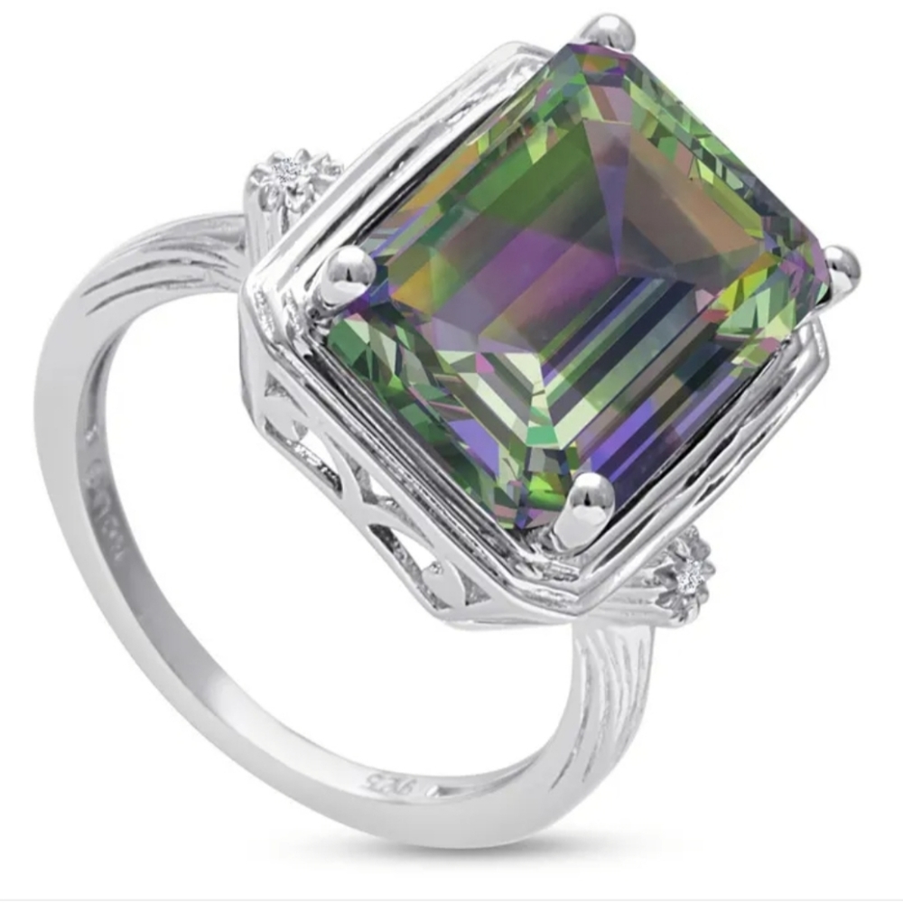 NWT 10 Karat Mystic Topaz and Halo Diamond Ring